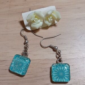 2 pair of earrings hypoallergenic wires and post